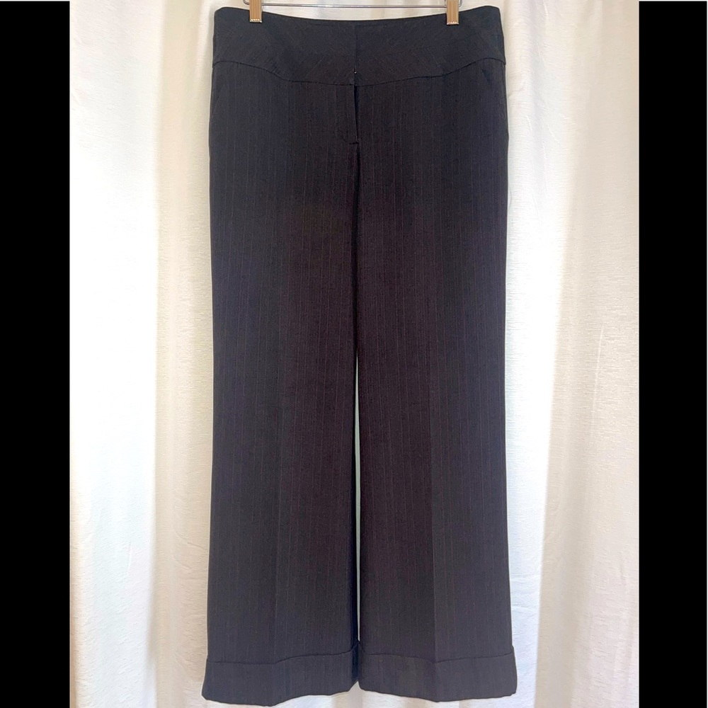 Mixit Charcoal Gray W/Red Pinstripes Stretch Dress Pants/Trousers Size: 8